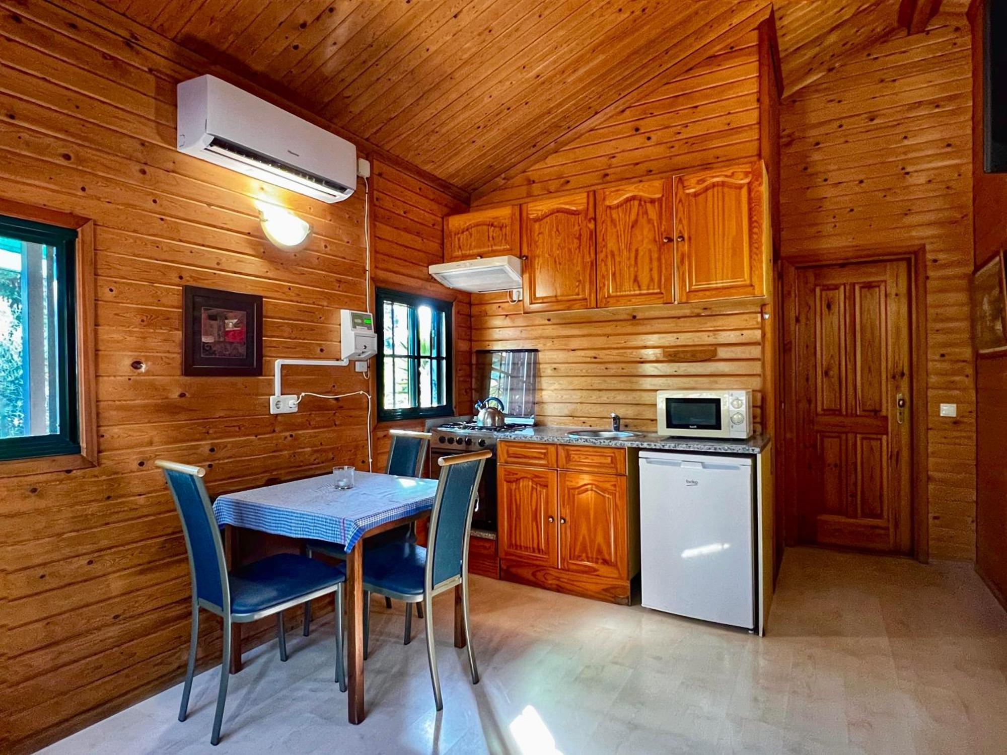 Redondo Lodges Junceira Exteriör bild